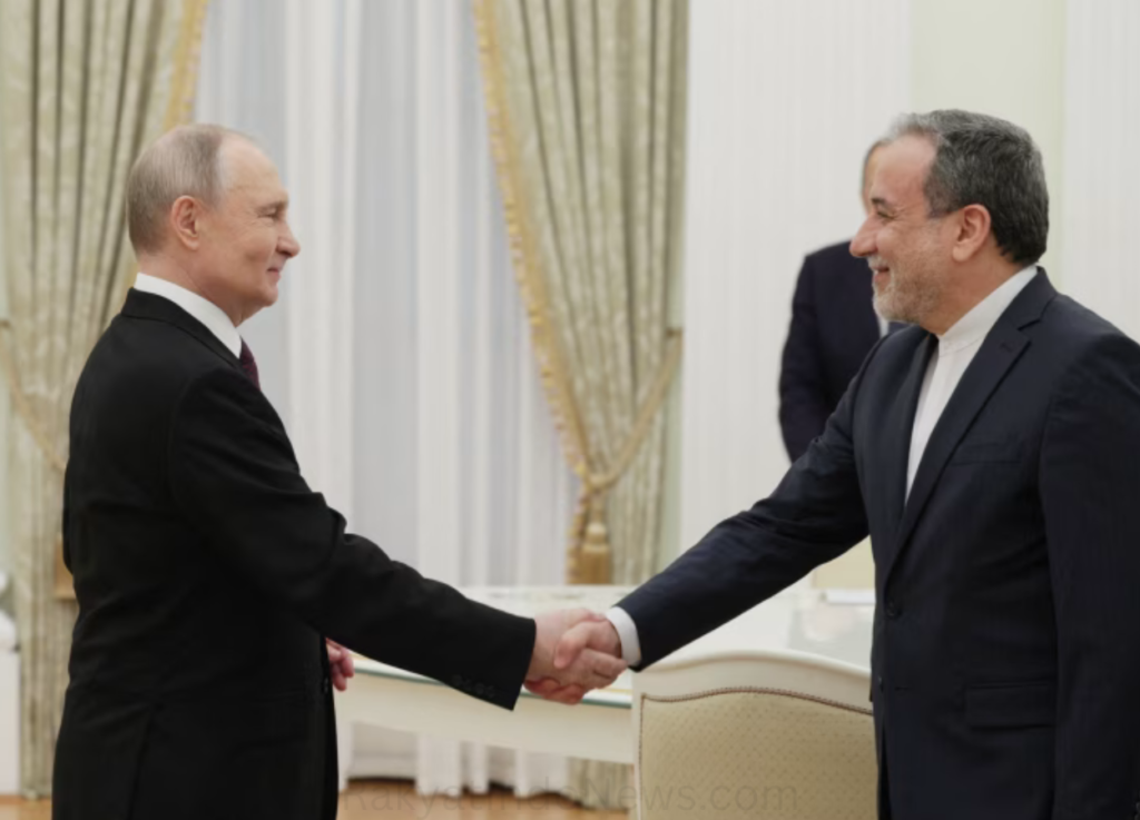 Putin Bertemu Menlu Iran Abbas Araghchi di Rusia, Sampaikan Pesan Khusus untuk Mojtaba Khamenei