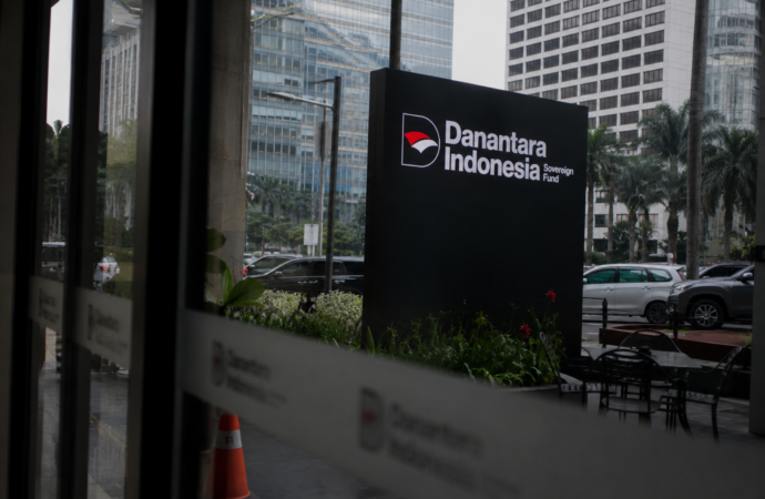 Laporan Keuangan Danantara Dinanti, Ekonom Ingatkan Potensi Risiko terhadap APBN
