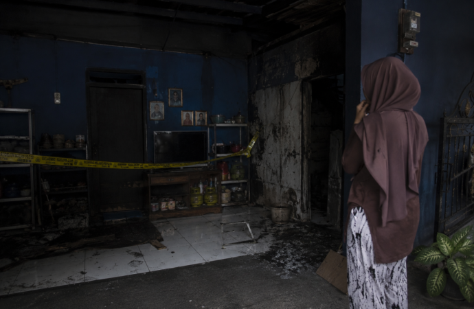 Teror Api Misterius di Rumah Fia Belum Berakhir Setelah 21 Hari, Warga Masih Diliputi Kekhawatiran