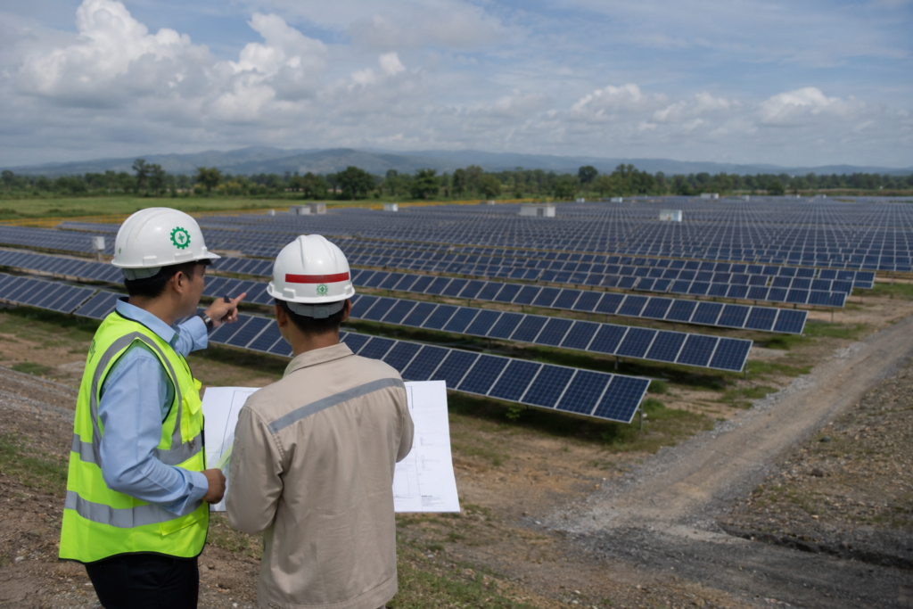 Proyek PLTS 100 GW Dikebut, Pemerintah Bidik 24.000 Hektare Lahan di Pulau Jawa