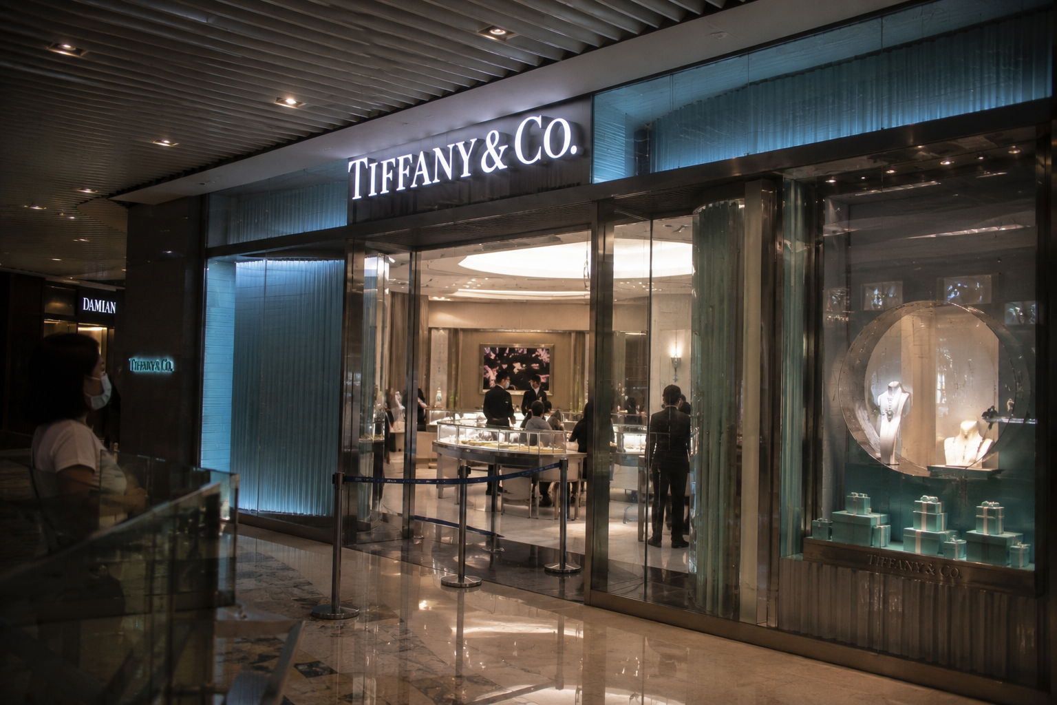 Gerai Tiffany & Co Kembali Beroperasi, Proses Kepabeanan Masih Berjalan
