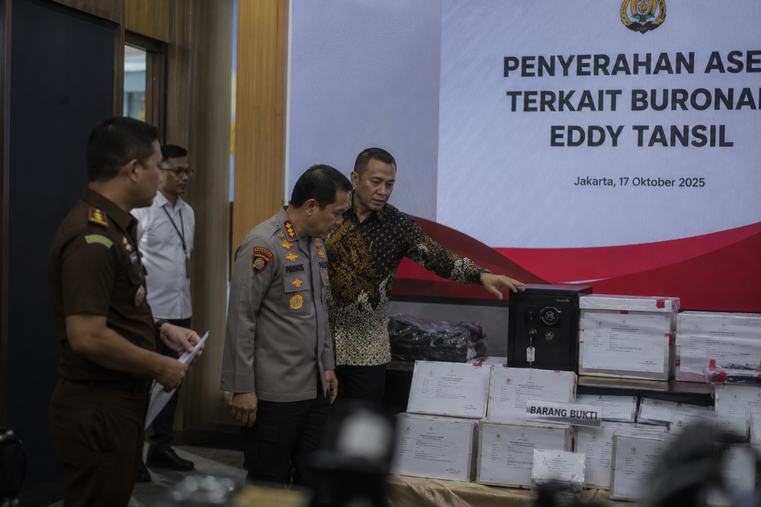 Aset Eddy Tansil Senilai Puluhan Miliar Berhasil Dipulihkan Negara
